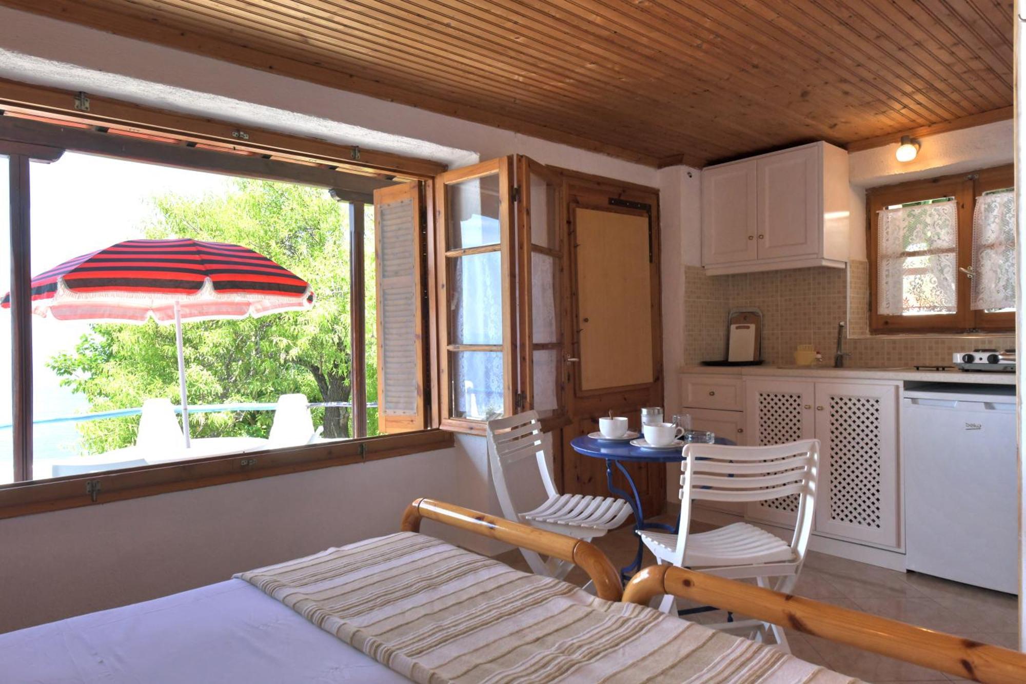 Secret Sporades Panoramic Residence Klíma Pokoj fotografie