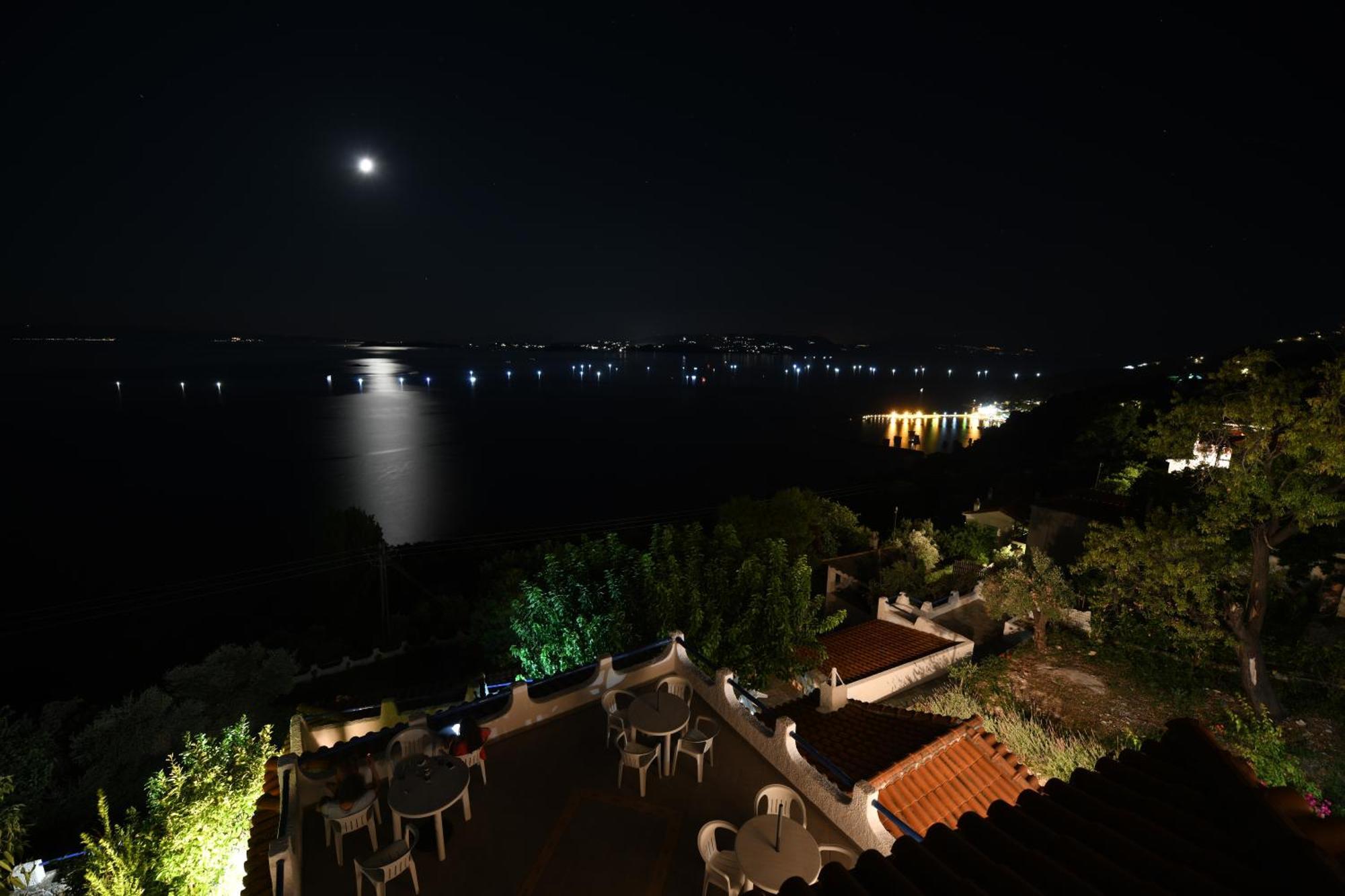 Secret Sporades Panoramic Residence Klíma Pokoj fotografie